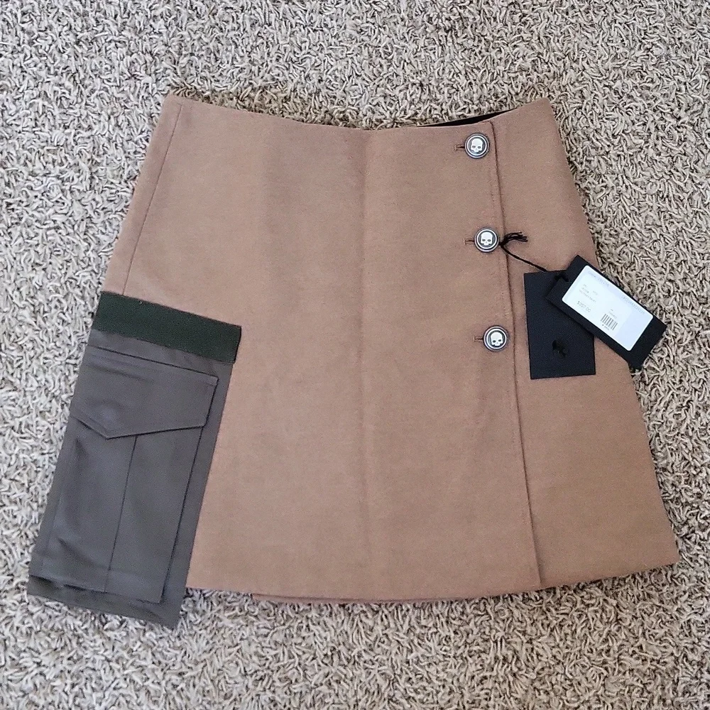 NWT Hydrogen Alberto Biani Skirt Wrap Mini Wool Blend Size 44/Large Skulls